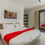 Stay Steps Away From The Sea In Sliema - Sleeps 6